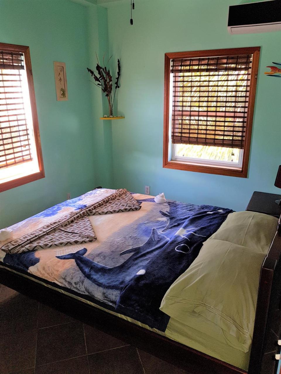 Slo-N-Ez Villa Terrace Caye Caulker Ngoại thất bức ảnh